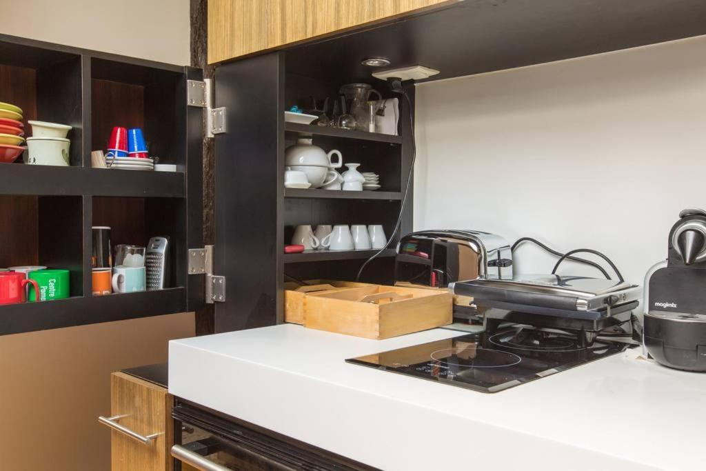 Small Triplex Parijs